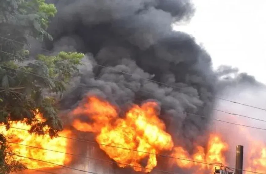 Big News- तेलंगाना की केमिकल फैक्ट्री में भीषण&hellip;